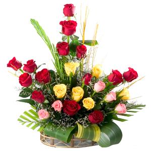 24 mixed roses basket product546